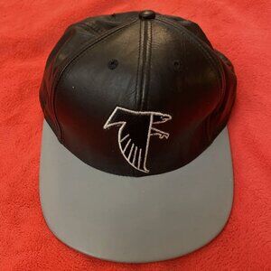 Vintage Atlanta Falcons Genuine Leather Cap One Size. NFL branded T Thrift_1316